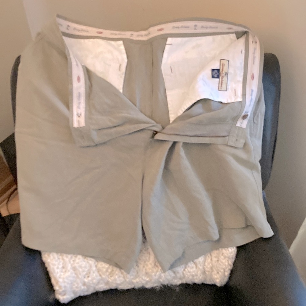 Olive color Tommy Bahama dress shorts - Size 38 but fit more like 37